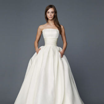 ANTONIO RIVA：Sissi（シッシ）